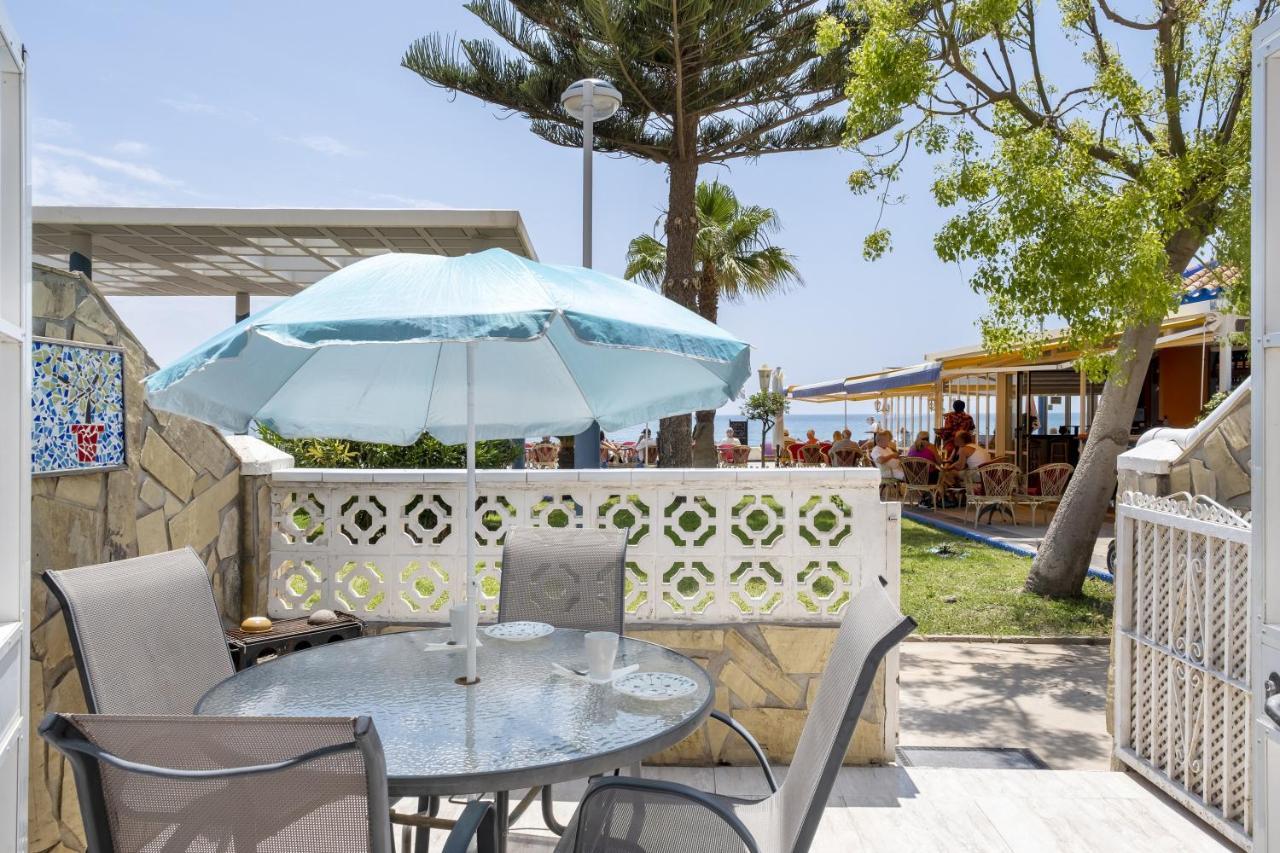 Beachfront Bungalow Torrox Exterior foto