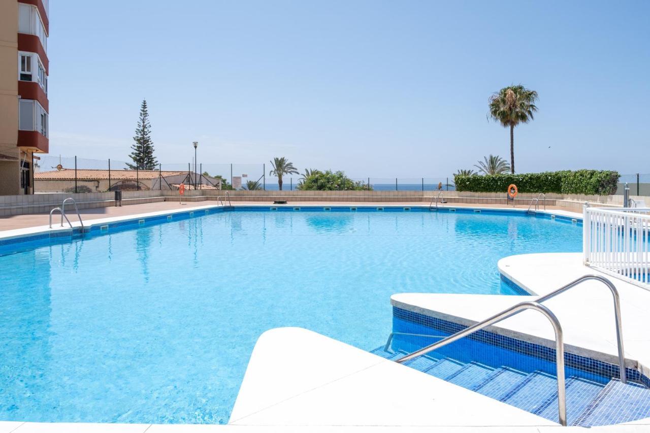 Beachfront Bungalow Torrox Exterior foto