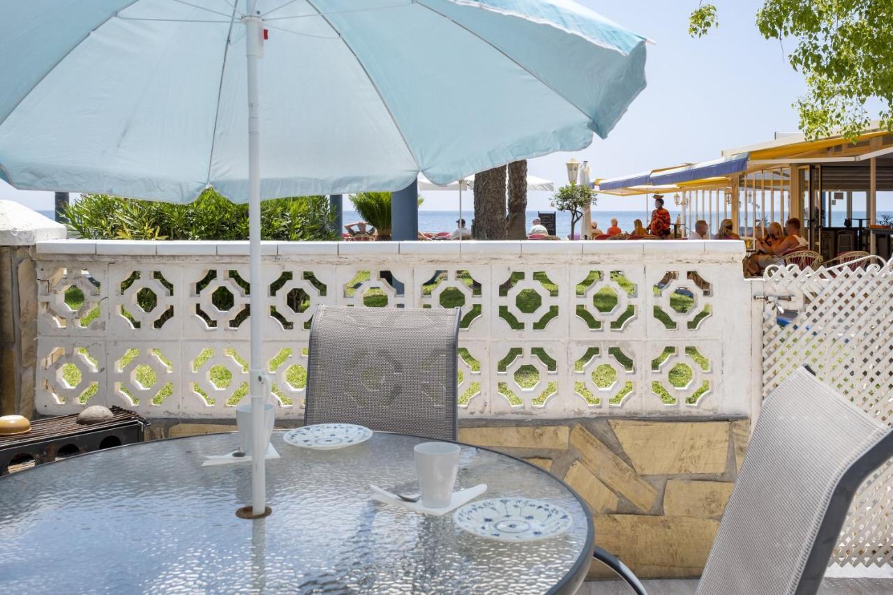 Beachfront Bungalow Torrox Exterior foto